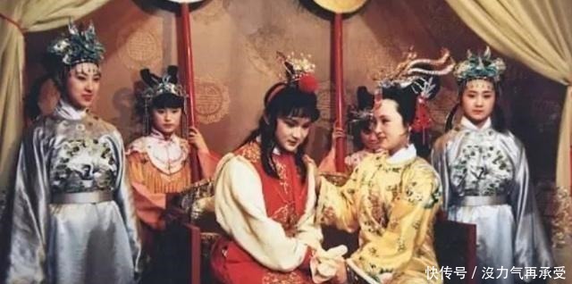 封为|被封为妃子后的元春只能在晚上回家探亲原来真相竟然是这样的!