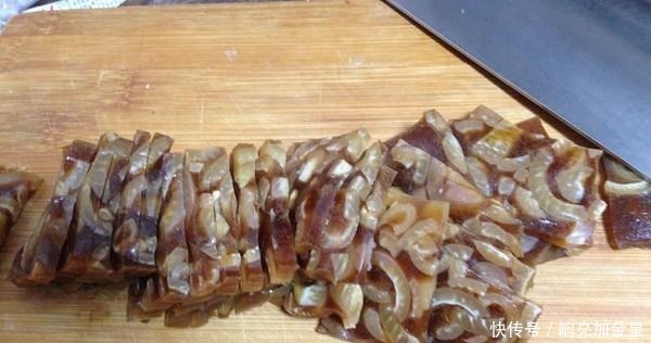 中国是“尴尬”的菜,他曾经是老一辈人的爱,但现在却无人知晓