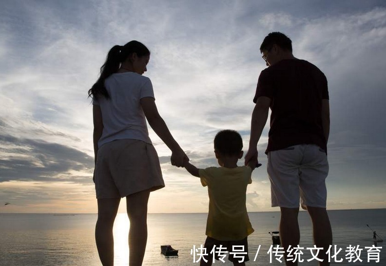 父母|“情商低”的孩子,大多有这样的父母,与他人无关