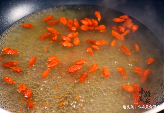 生姜加鸡蛋,90多岁奶奶吃了半辈子,越吃越健康,省钱又实用