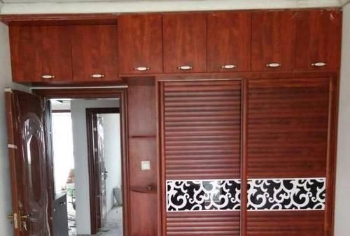 卧室|卧室衣柜万万别装顶柜,老婆当初不听劝,住一年就拆了重装