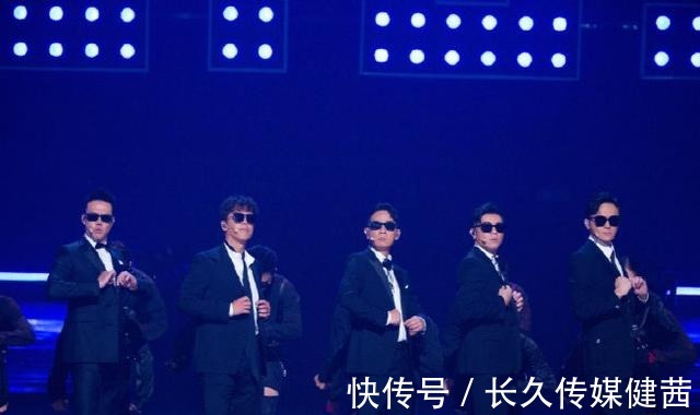 姐姐|在披荆斩棘的哥哥中,处处体现了男性思维:和姐姐区别很大