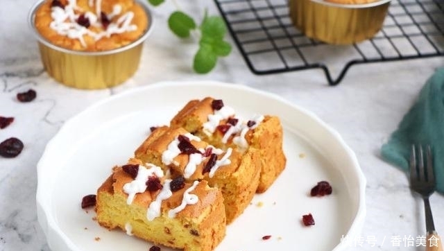 蛋糕|小米也能做蛋糕?没有烤箱也无妨,蒸完松软又香甜