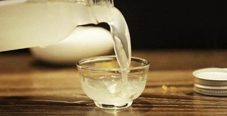 天冷发面不要只会用酵母，再加2样，15分钟发满盆，暄软又好吃