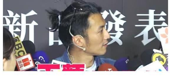 李亞鵬下館子吃面條，跟謝霆鋒口味一樣，老板娘的話亮了！