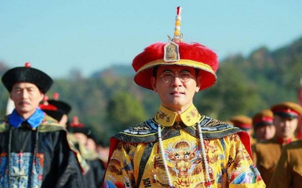 称呼皇帝|古代皇帝,唐朝称圣人,宋朝喊官家,其他朝代都叫啥?涨知识了