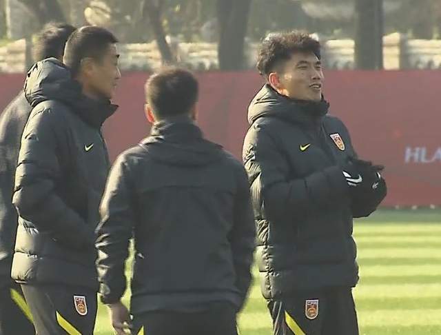 李霄鹏|32岁国脚:李霄鹏的口碑和人品都很好,当初就是奔着他来的!