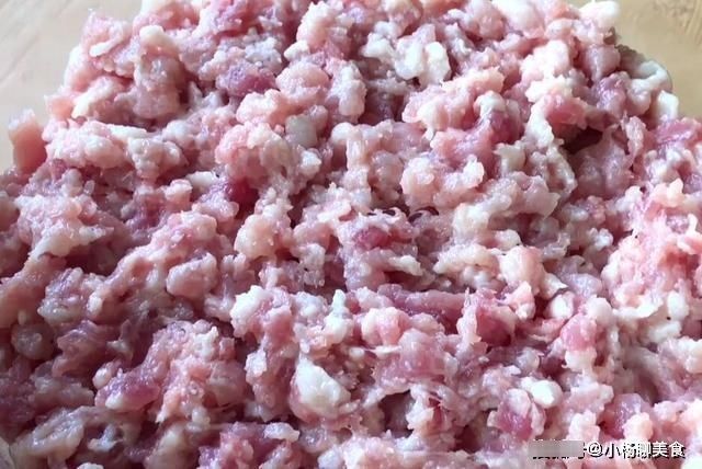 为什么饭店调的“肉馅”又香又好吃,多加2步,无论包什么都好吃!