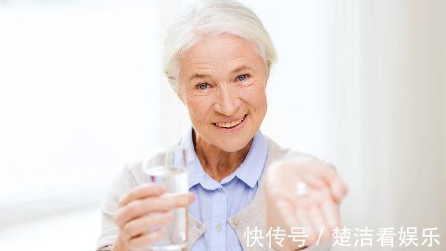 保健品|132岁老人抽烟喝酒不运动,他说长寿很简单做好3事,不碰1物