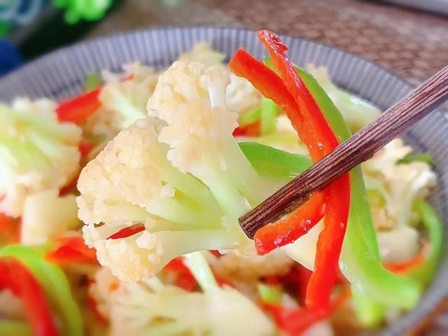 一月，遇见这菜我一买就是十斤，晚上照着吃，瘦到掉裤子！