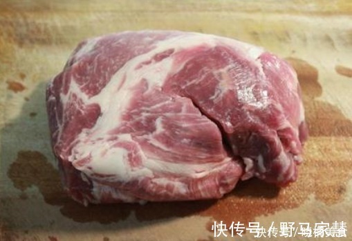 新鲜肉|冰箱取出来的冻肉，千万不要用水泡！教你2招，吃起来像新鲜肉