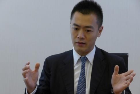 打工仔上非诚勿扰，24盏灯全灭，孟非：他爸叫刘銮雄，有164个亿