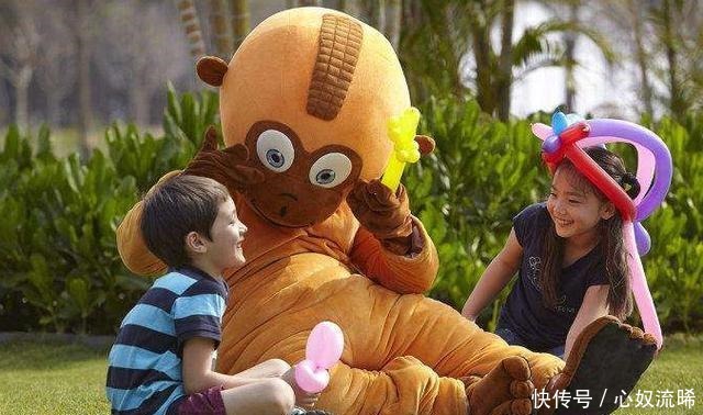 爸爸|女儿不小心翻出爸爸“小金库”，宝妈一旁笑出声，宝爸却笑不出来！