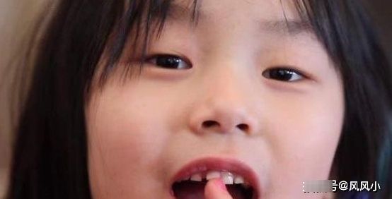 区别|孩子几岁开始换牙,属于发育正常?男孩和女孩有什么区别?
