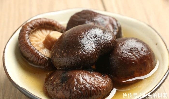 提高免疫力|黑木耳与它天生一对,一周吃一次,给身体做个大扫除,提高免疫力