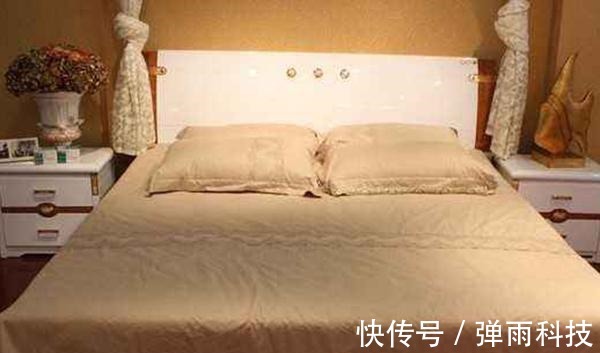 双人床|双人床选1.5米还是1.8米?原来还有这样的讲究?我家差点选错
