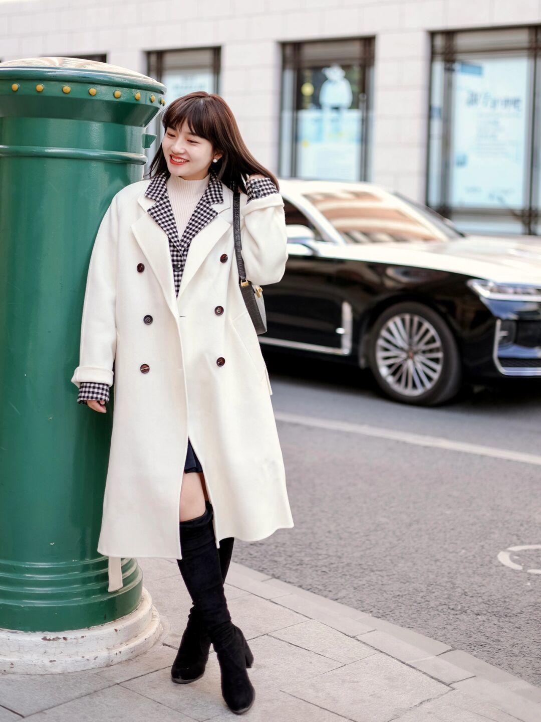 搭配|这才是优雅女性冬季最高级搭配,4款实用大衣分享给你,真美