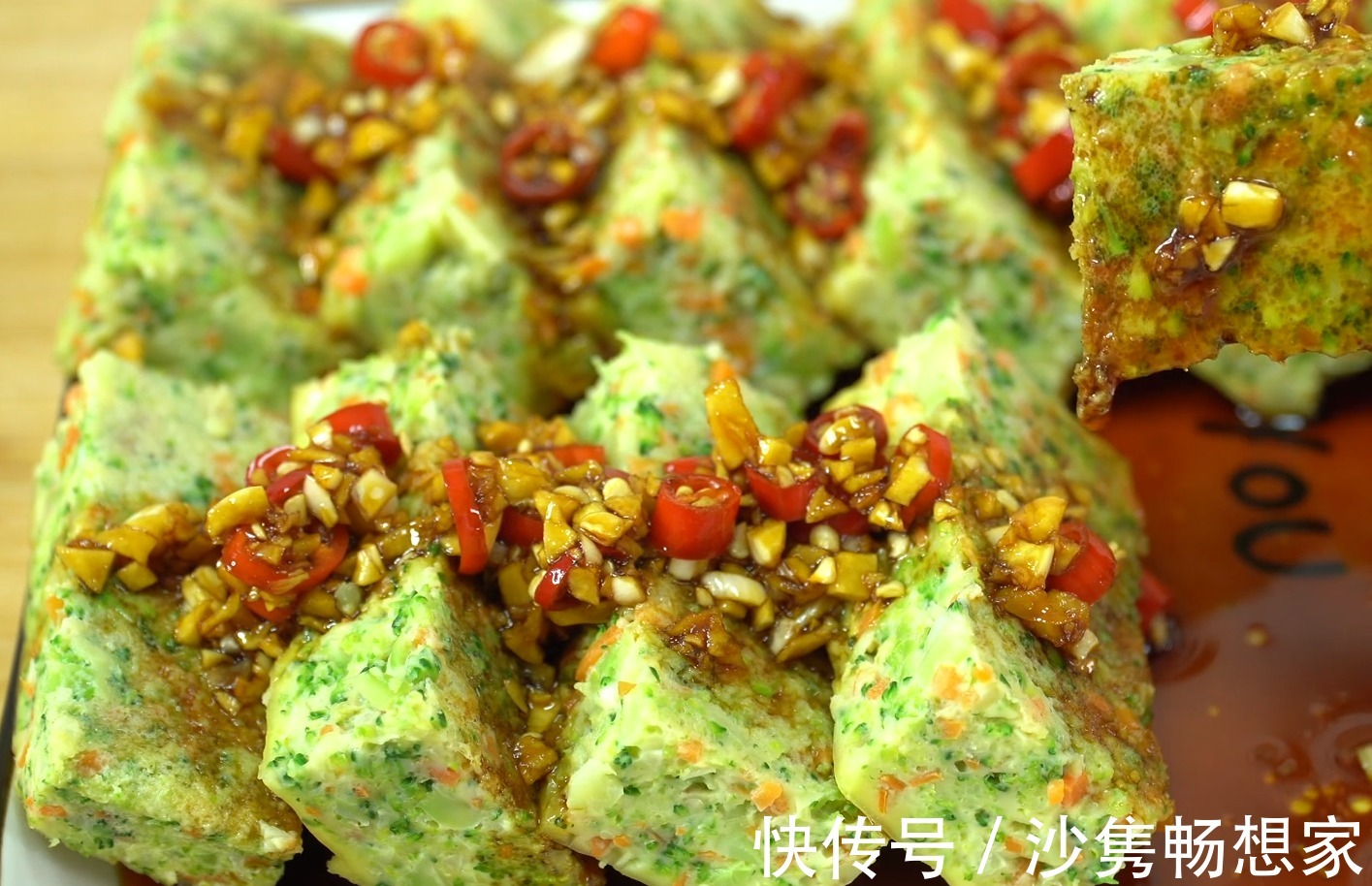 西兰花鸡蛋|用西兰花做早餐,没想到这么好吃,宣软筋道,营养又解馋,超简单