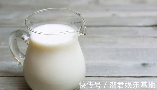 小雪|2岁男孩,口吐白沫,中毒身亡,爸爸暴打怒吼妈妈:还我儿子