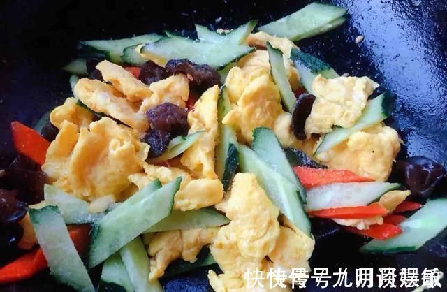 黄瓜|它是“天然阿司匹林”,每天吃一些,血栓统统躲开,身体更强壮