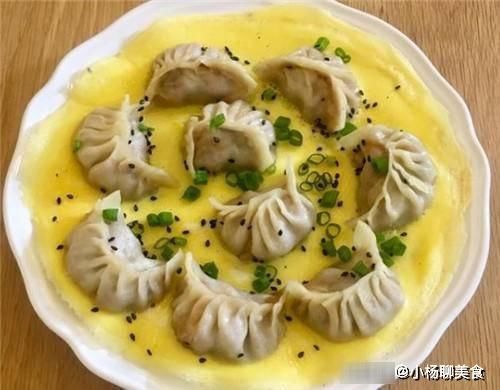 蛋煎饺|饺子不煮不蒸,和鸡蛋一起吃,营养丰富,早上吃,一天都精力充沛