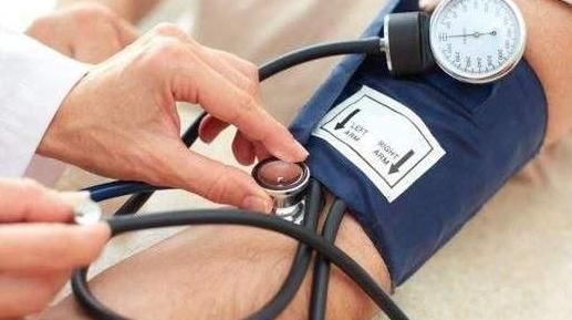 前列腺肿大|男性40岁后,务必要做4项身体检查,或能为健康“加分”!