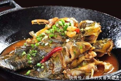 肥美|秋季最肥美的鱼,高钙高蛋白,铁比草鱼高5倍,肉嫩刺少吃着鲜