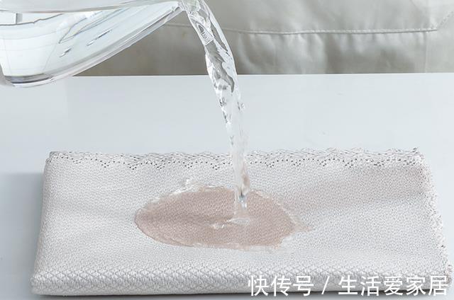 上海人|建议:厨房别再堆瓶瓶罐罐了,学上海人这样做,干净整洁还实用!