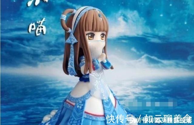 手办|网友1万买元雪女和少司命手办,没比过父母100元的月儿手办