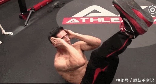 泰国|泰国网红抽脂整出8块腹肌!告诉你抽脂多危险!带你科学练腹肌