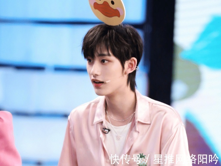 谈丁程鑫从《快本》主持到嘉宾:观众对综艺换阵容的容忍度还不够