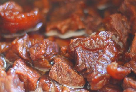 炖牛肉,方法很重要!教你4个小妙招,牛肉快速炖烂,鲜嫩又入味