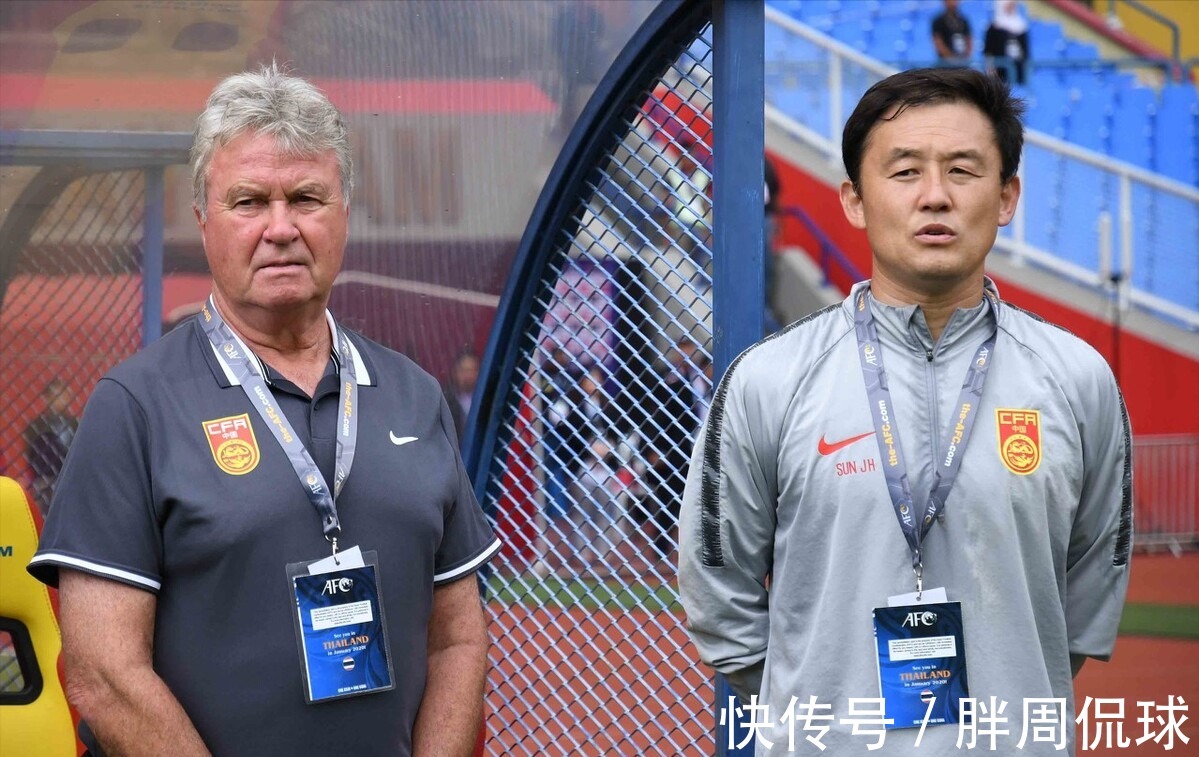 国足|拒绝李霄鹏邀请?曝海港副总孙祥退出国足助教名单,英超名宿顶替