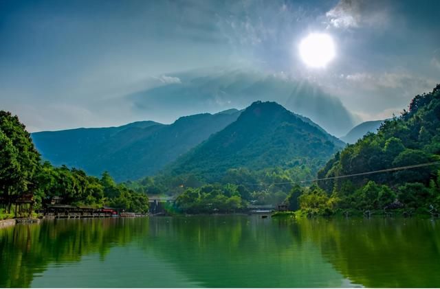 《山海情》取景地被爆，上海直达5小时！竟然藏着绝美的山与海