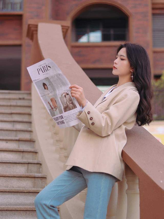 帆布鞋|秋游该这么穿,惊艳所有人,针织开衫搭配半身裙简约洋气,超好看