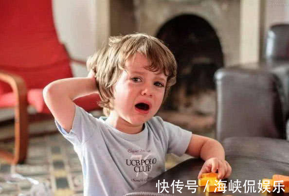 孩子|宝宝出现这些行为,都是在提醒妈妈我缺安全感了!六岁后难挽救