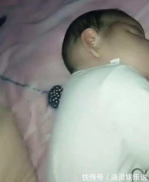 胖宝宝|你第一眼看到的是什么胖宝宝正睡得香哦,到底要不要养这么胖啊
