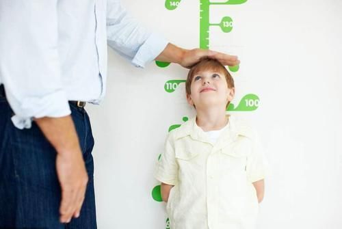 宝妈|怎么让宝宝长出理想身高?宝妈先别急,抓住这5点孩子将来矮不了