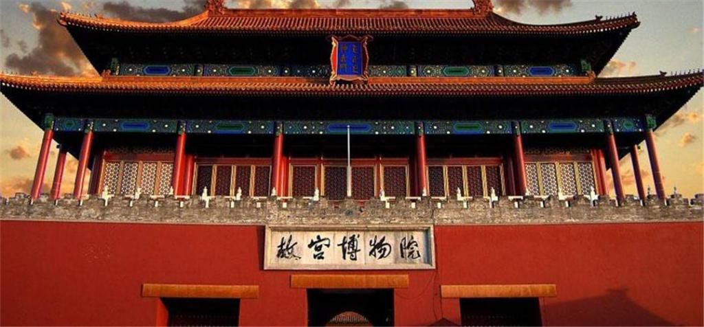  乾隆|乾隆的突发奇想，造就了瓷器“大杂烩”，也造就了惊艳世界的国宝