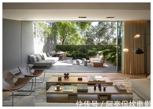 客厅|夫妻买下墨西哥280㎡别墅,拒绝豪华装修,却透出骨子里的高级感