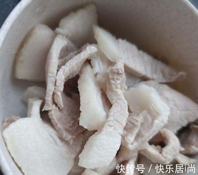 家常|尖椒炒西兰花,家常小炒,美味下饭!
