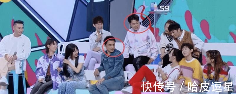 吴昕|《快本》当胡静靠在王源肩膀上时,有谁注意维嘉吴昕那微妙表情?