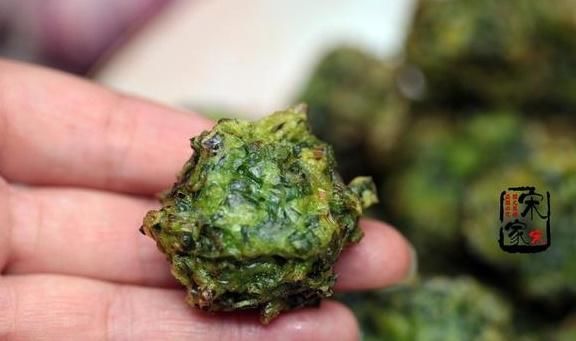 内香|韭菜这吃法，不放1滴水，外酥脆内香软，老爸一口气吃了1盘子！