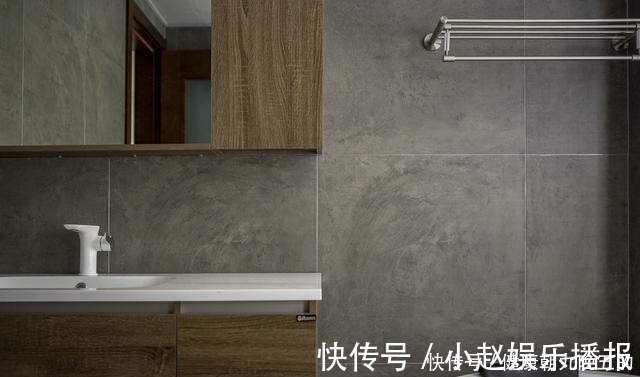 过道|常见的装修风格看腻了,来看下现代风+轻奢的搭配吧,太有感觉了!