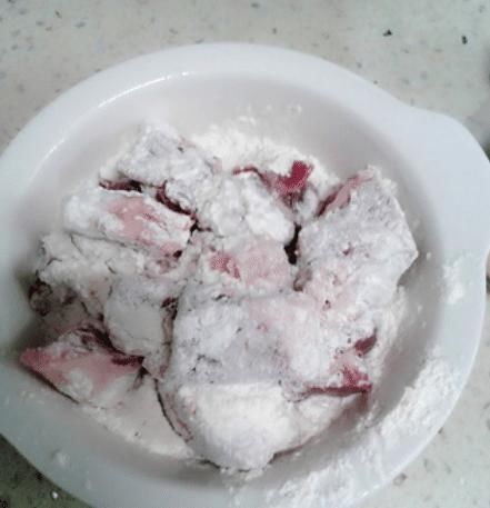 清洗羊肉，只冲水可不行！多做3步，无需焯水，肉干净软嫩还不膻