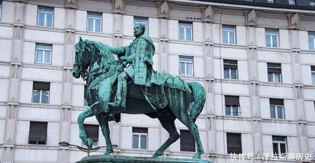 重重|一场权力的杀戮,事关两个家族一百年的博弈,阴谋、暗战重重上演