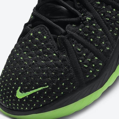 詹姆斯招牌快攻灌篮灵感！Nike LeBron 18 “ Dunkman ” 官图释出！