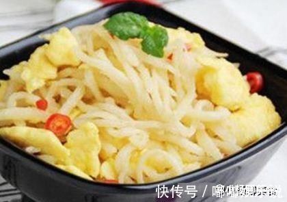 嫩肤|泡过土豆的水别倒了,能解决女性最关心的问题,帮你省下大笔钱