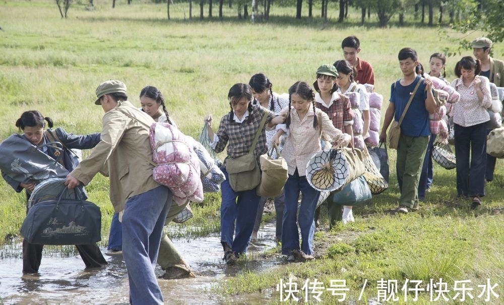 原生态！人世间：伤痕文学走向末路，周家三兄妹故事代表大多数？知青镀金