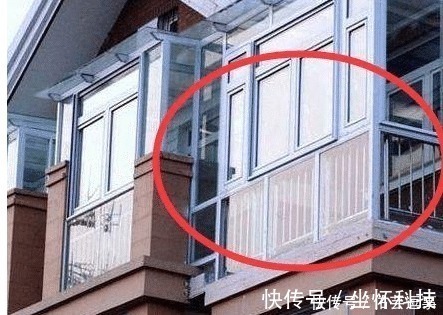 阳台|买房一旦遇到这种阳台,你可记得万万别买,入住才知有多坑
